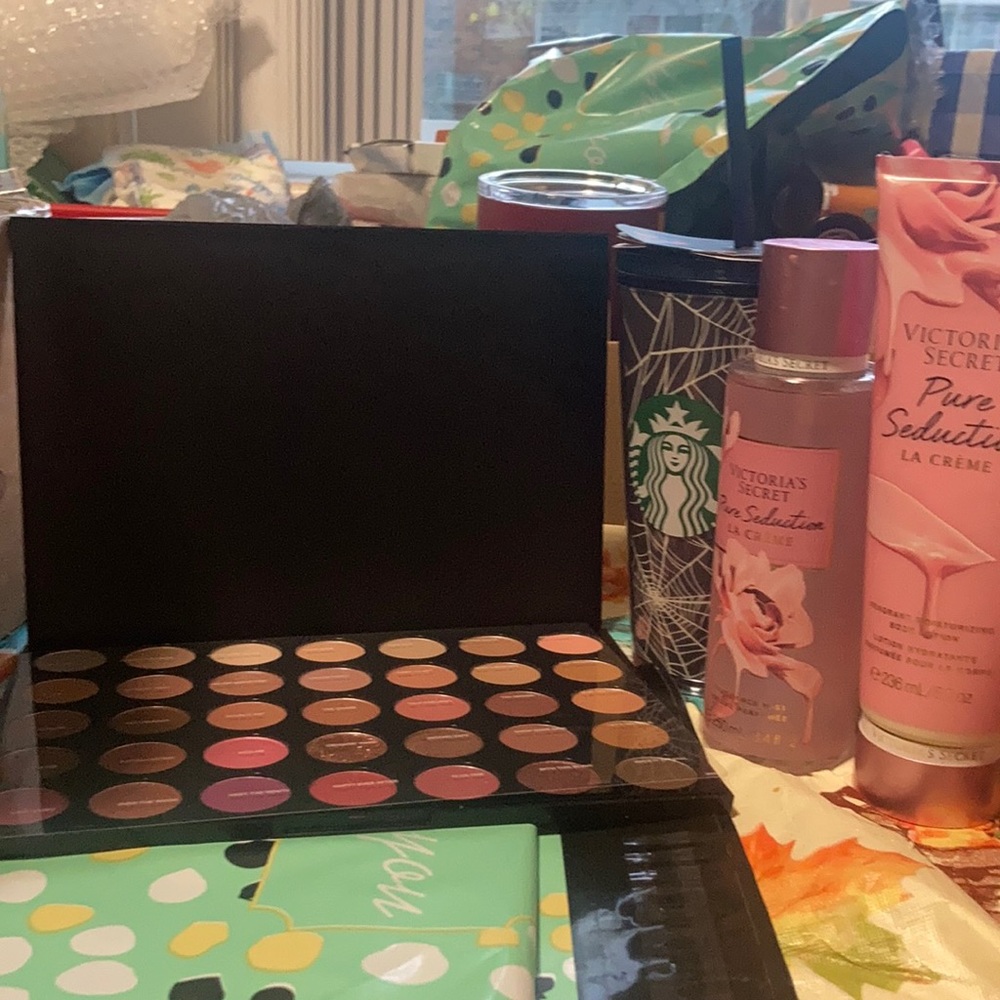 35xo Morphe grande Starbucks cup and vs set